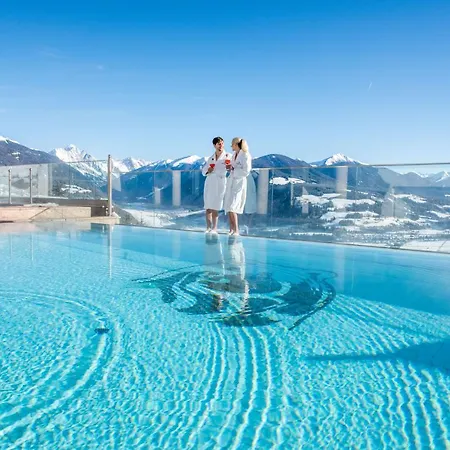 Baerenhotel 5*